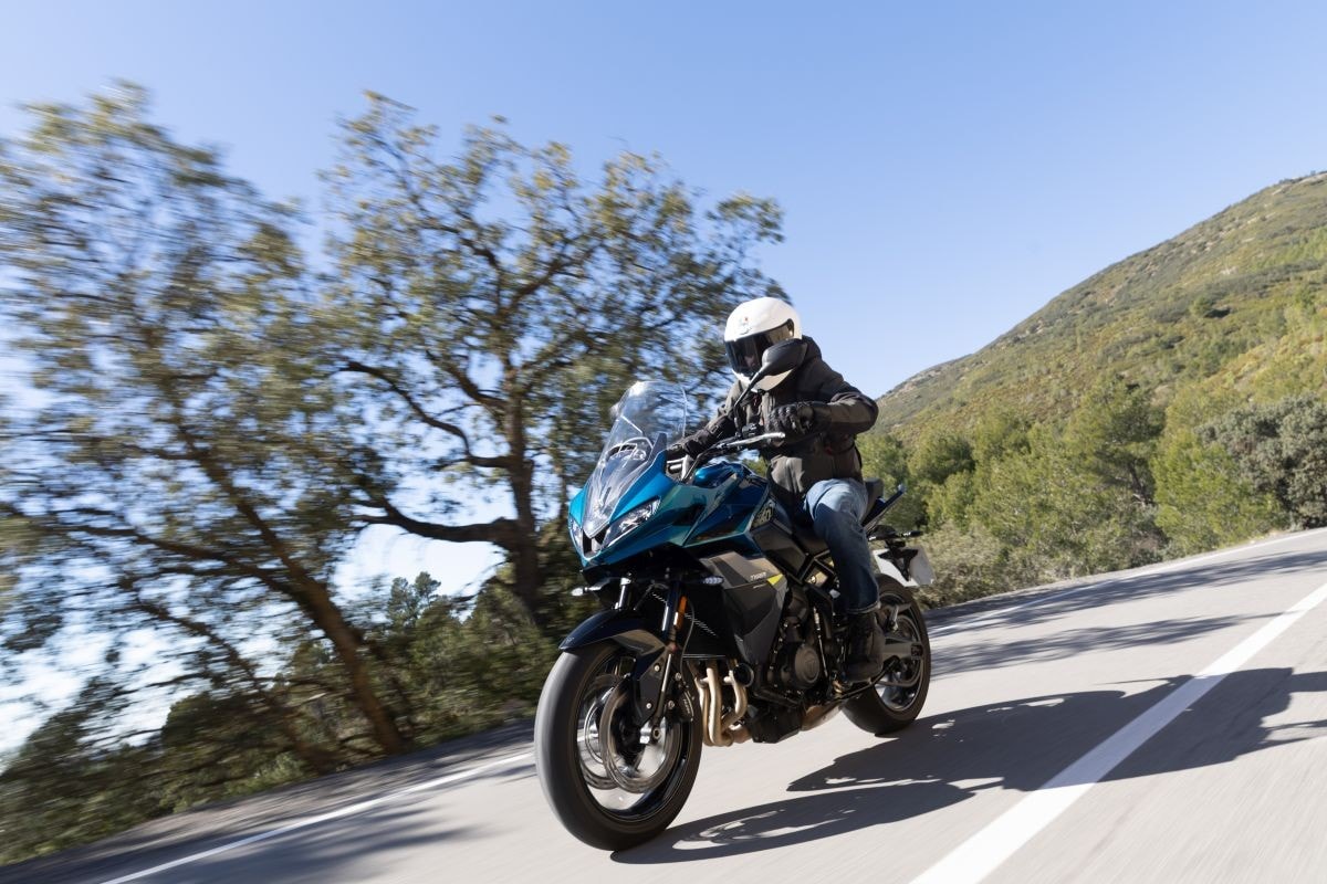 La prova della Triumph Tiger Sport 660 e della giacca Acerbis Ramsey Vented Long- -DueruoteTG #265